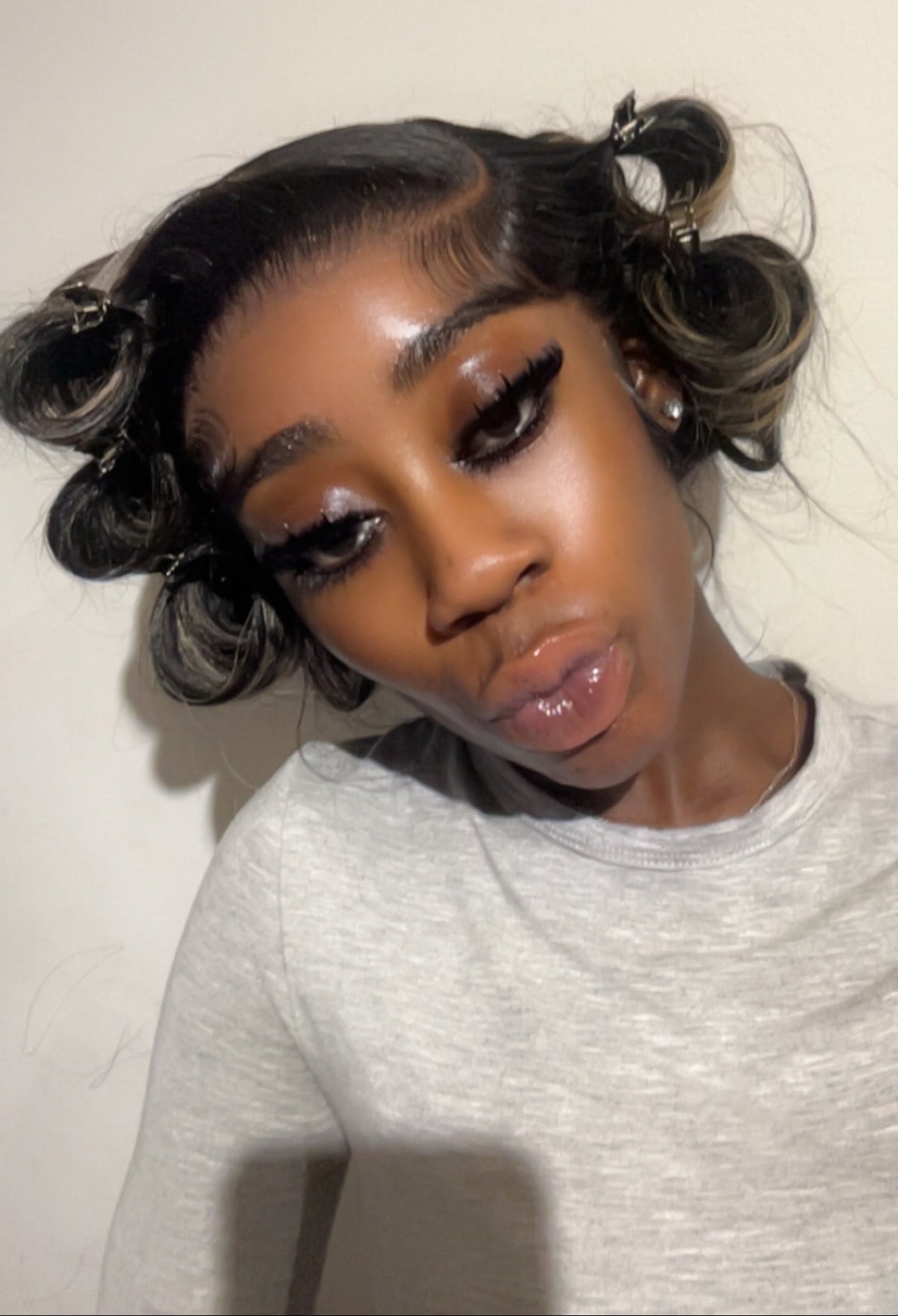 Eboní Strip Lash
