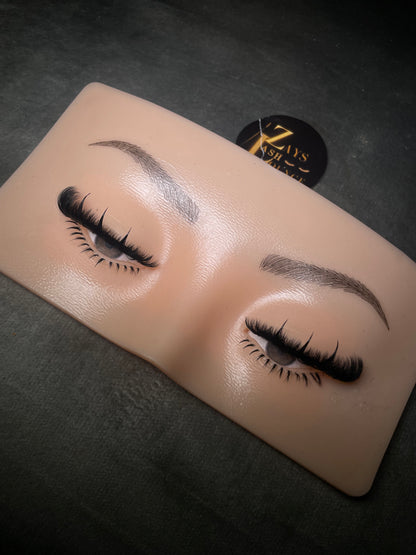 Eboní Strip Lash