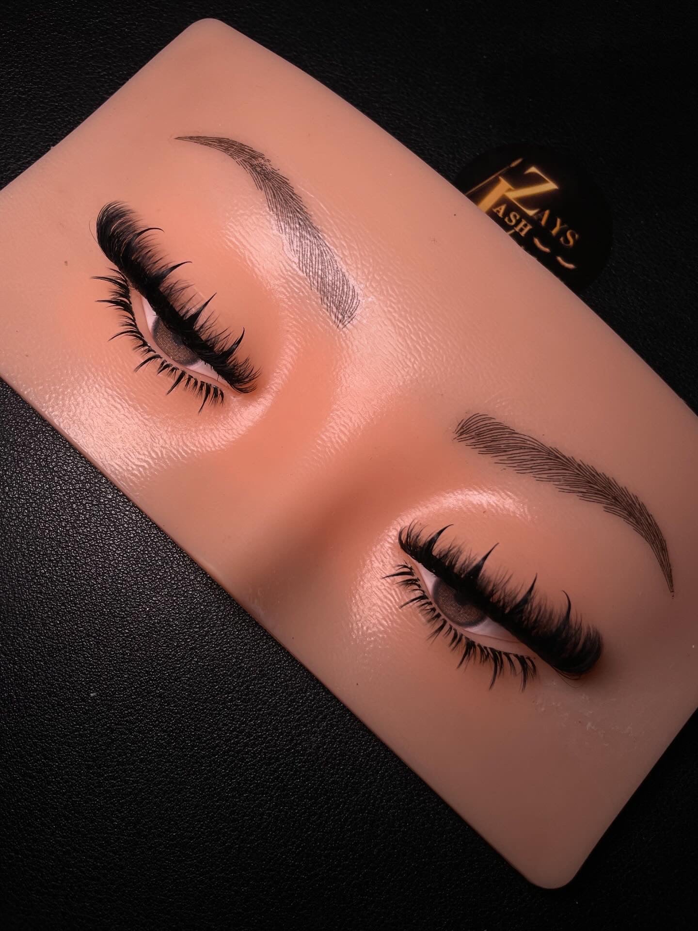 Nová Strip Lash